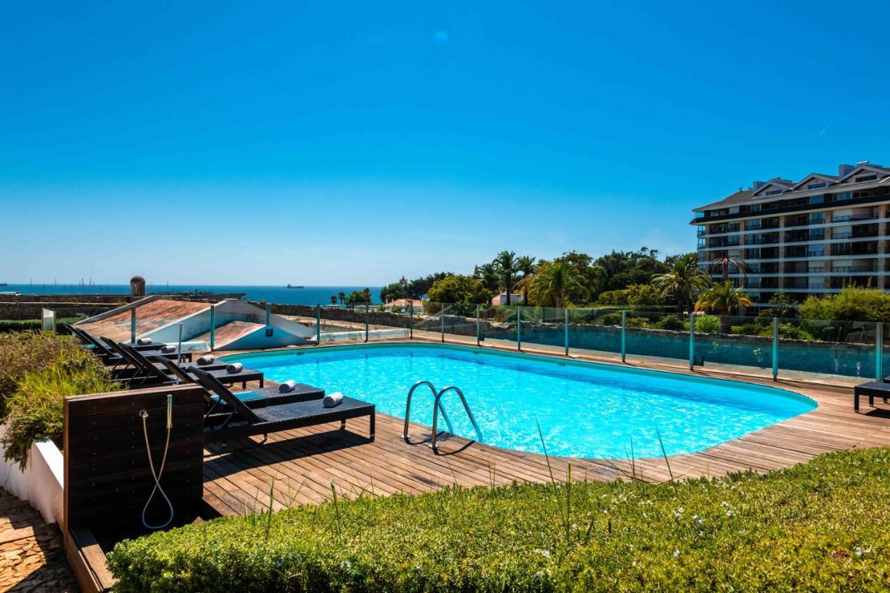 佩斯塔纳希达德拉卡斯卡伊斯艺术区旅馆 卡斯凯什 外观 照片 A swimming pool in Turkey